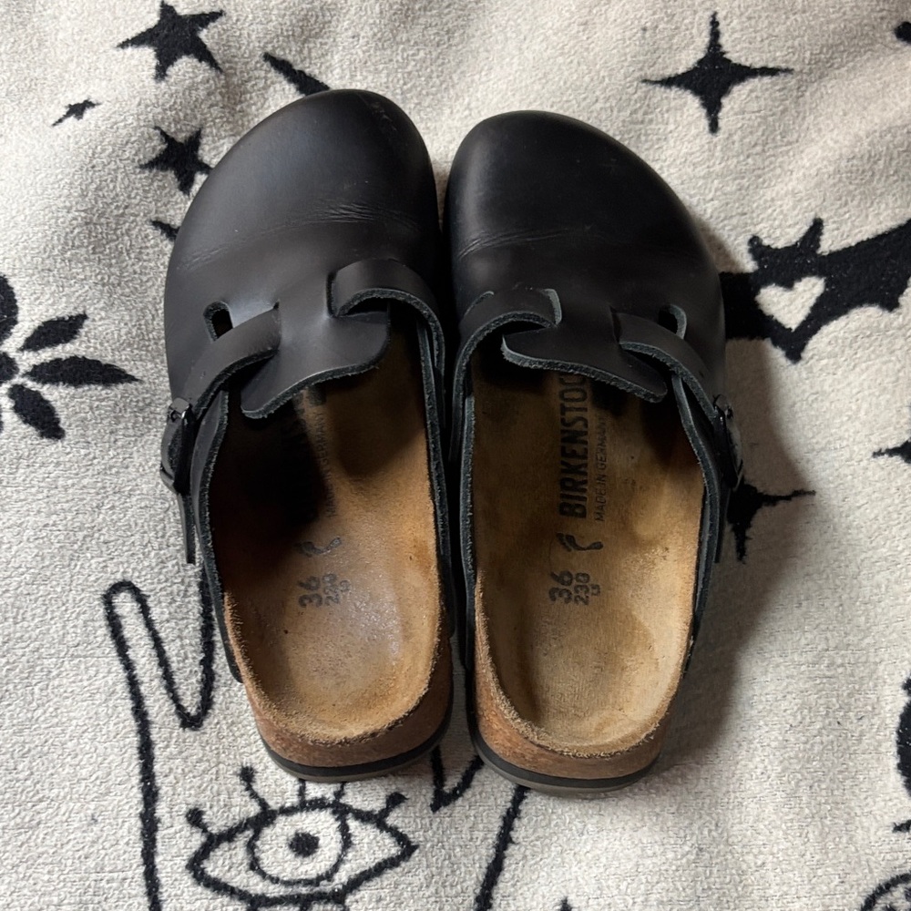 Birkenstock Boston Black Leather Super Grip Slip-Ons